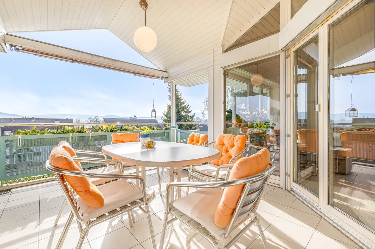 Ampia casa unifamiliare con giardino, sauna e vista panoramica - Foto 11 di 14