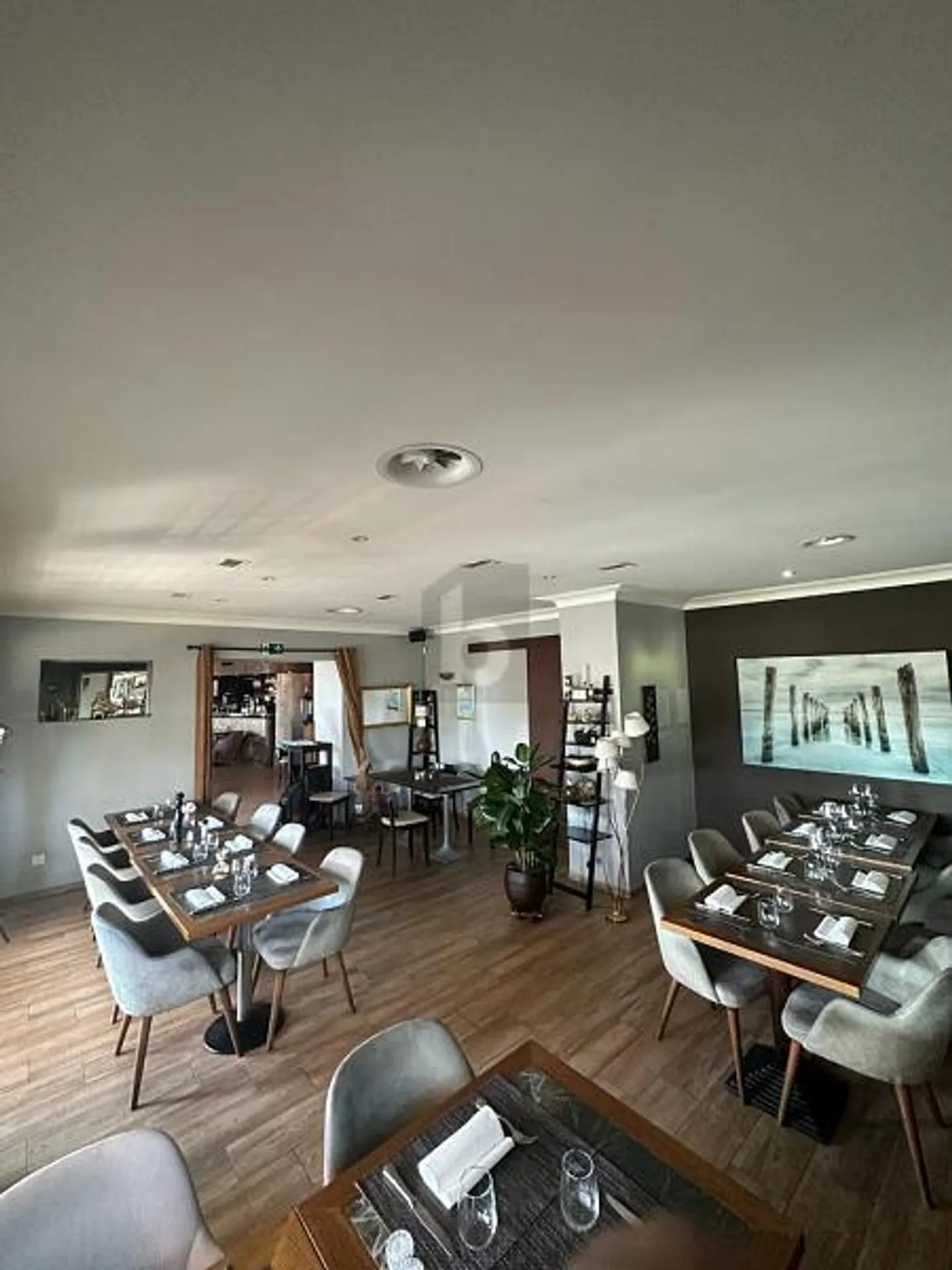 RESTAURANT AVEC FORTE ACTIVITÉ A REMETTRE - Foto 3 di 4