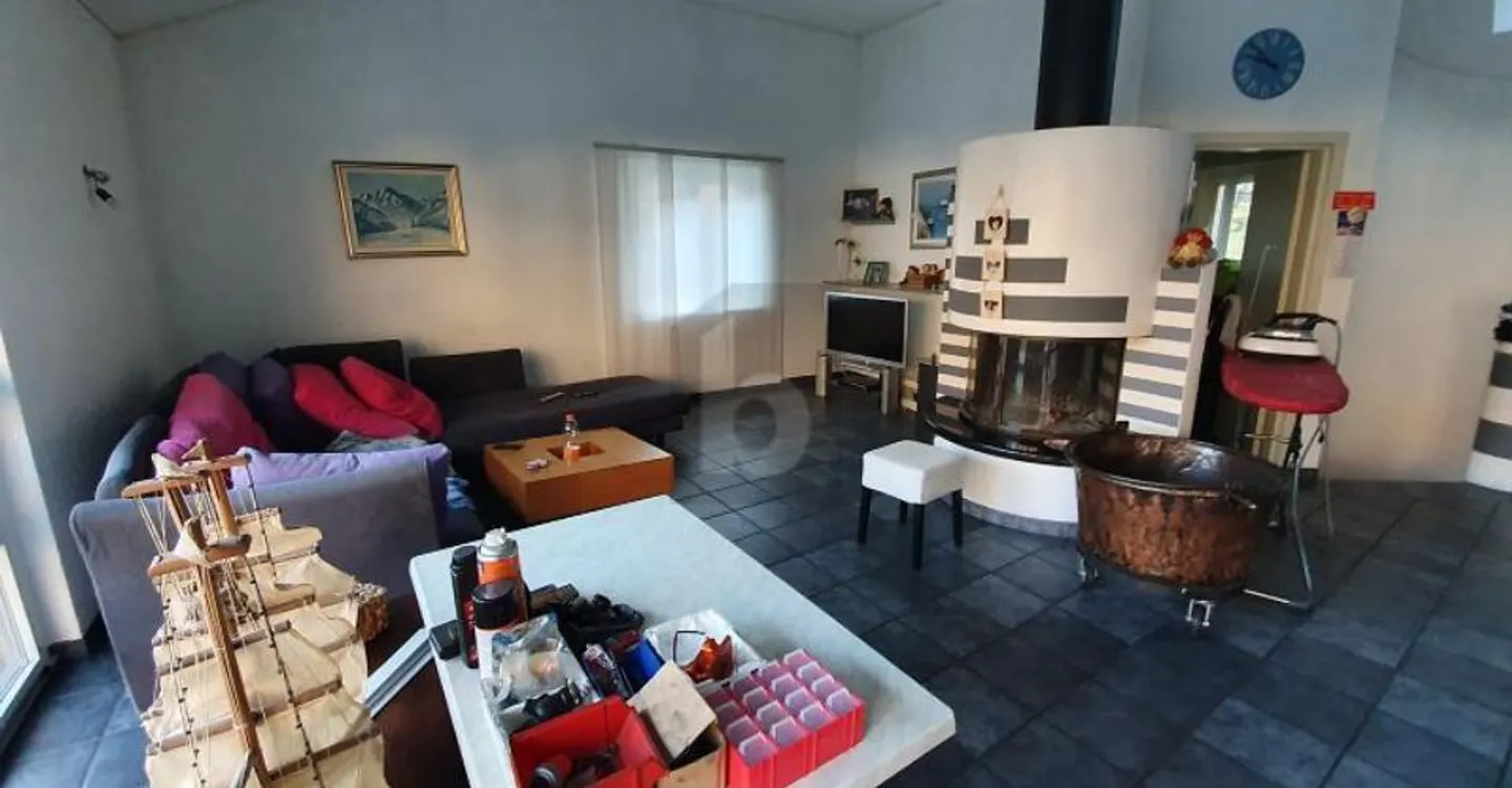 SPACIOUS AND COZY - Photo 2 of 5