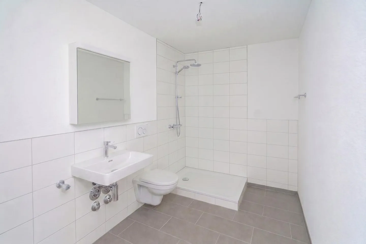 Appartements centraux de 2,5 pièces dans AVES dans Le Nid pour les Oiseaux de la Ville - Photo 7 sur 9