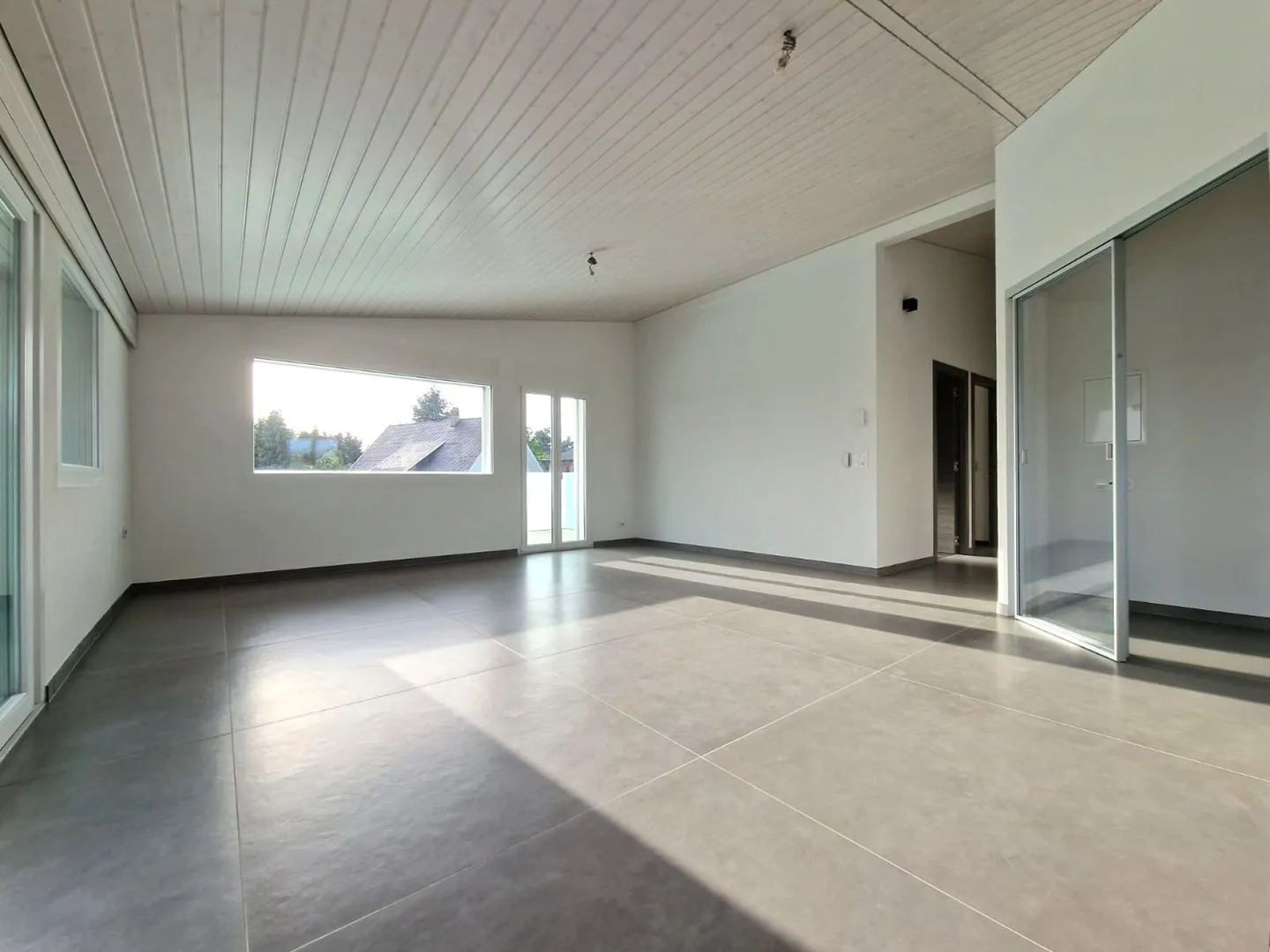 LUMINEUX,  DE STANDING, EN ATTIQUE - Photo 6 sur 10
