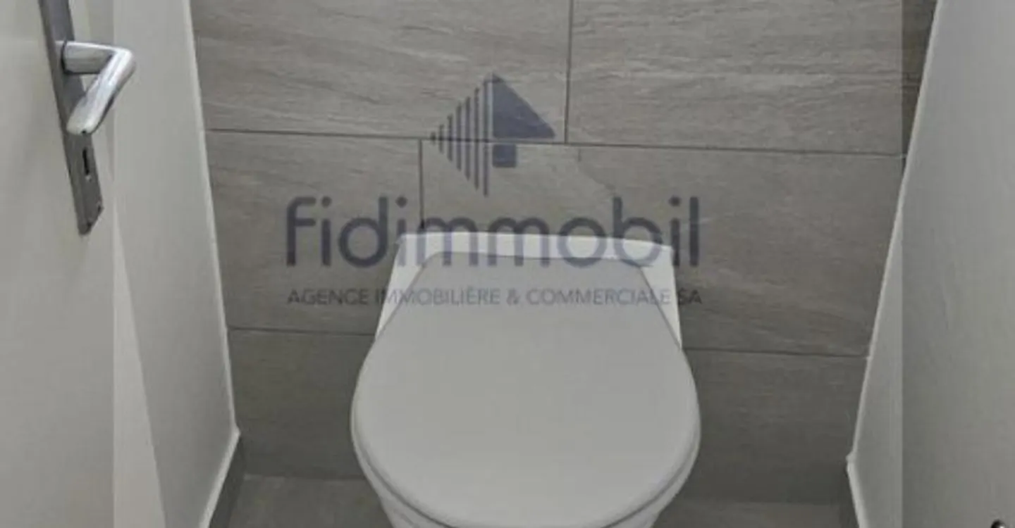 Appartamento ristrutturato con balcone - Foto 4 di 6