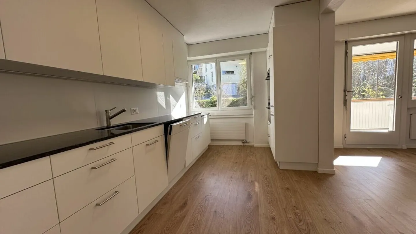 Renovierte Wohnung mit Balkon - Foto 2 von 9