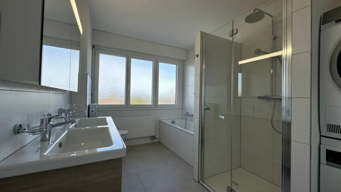 Renovierte Wohnung mit Balkon - Foto 7 von 9