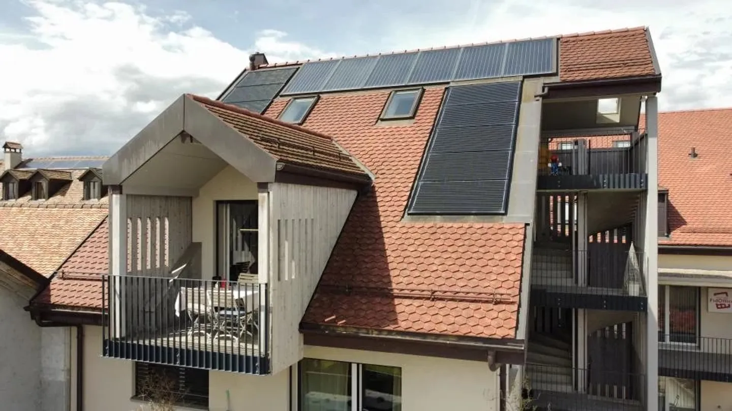 Appartamento con 4.5 stanze nel cuore del villaggio! - Foto 8 di 9