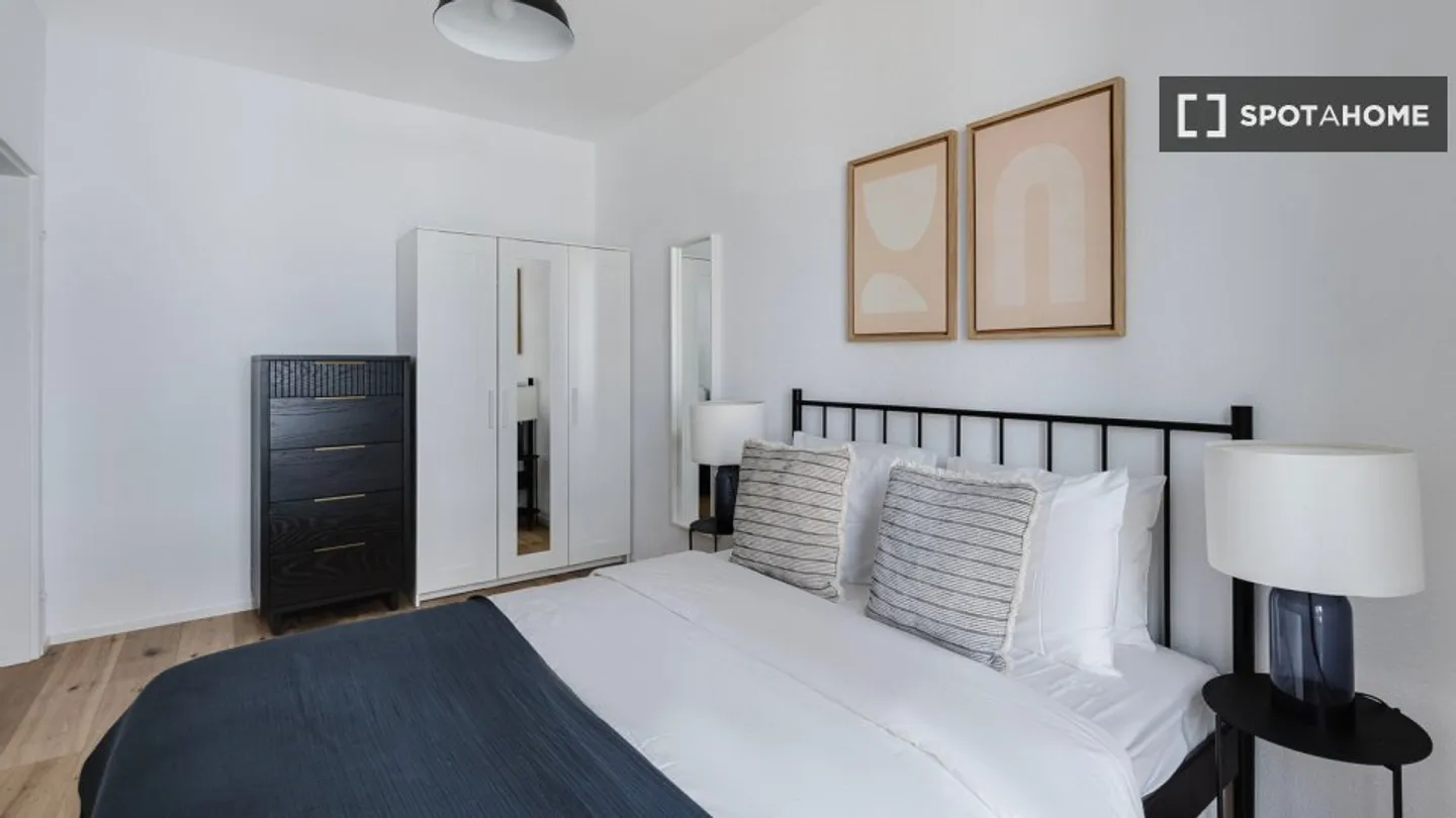 Entdecke, besichtige und miete dein neues Zuhause online mit vollem Vertrauen. - Foto 7 von 9