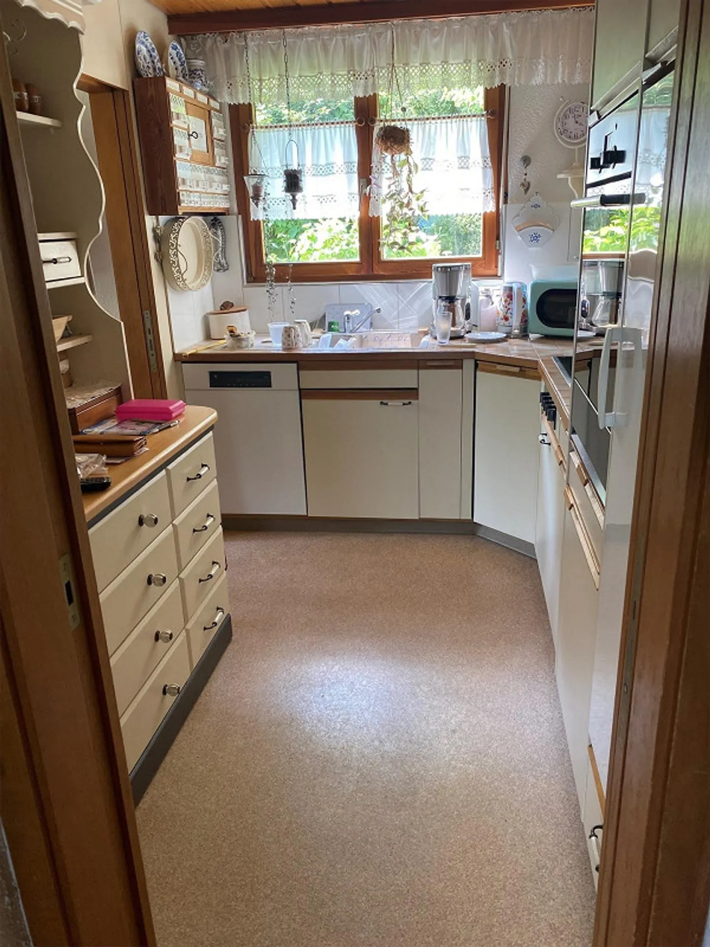 Casa unifamiliare in una posizione elevata da sogno - Foto 2 di 7