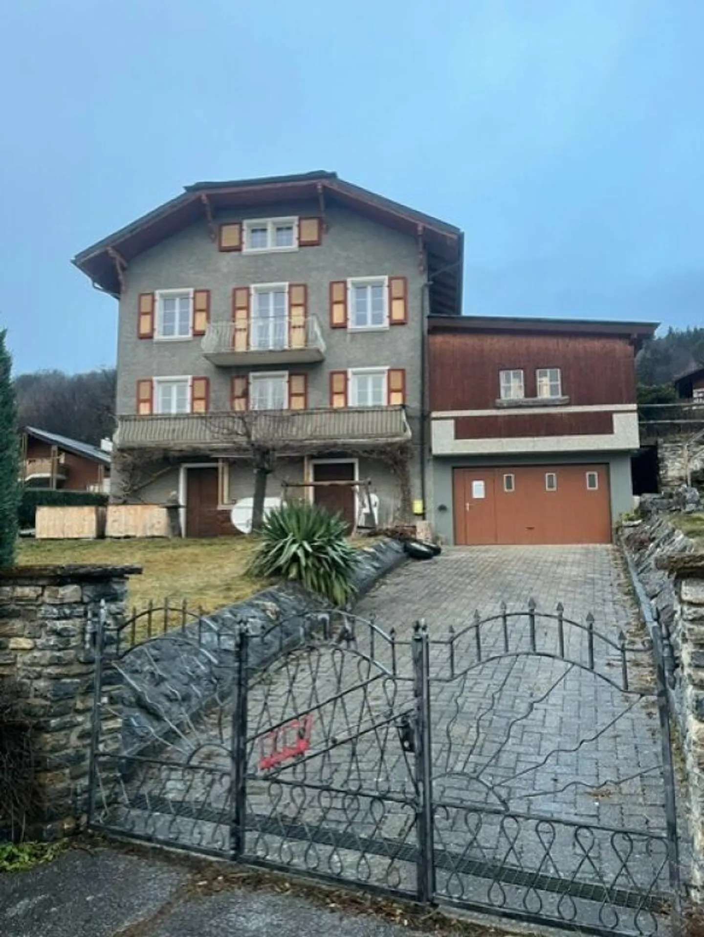 Casa bifamiliare nella zona sciistica di Crans-Montana/VS - Foto 33 di 37