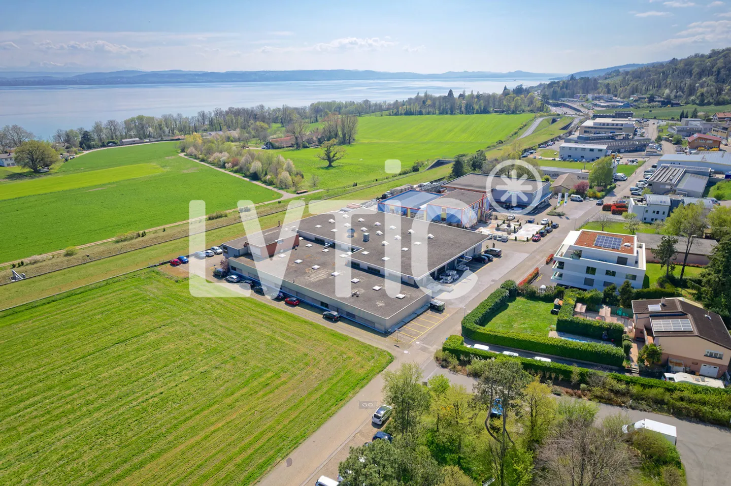 Halle, Büros von 3600 m2 auf einem 5000 m2 großen Grundstück in Bevaix zu verkaufen - Foto 9 von 11