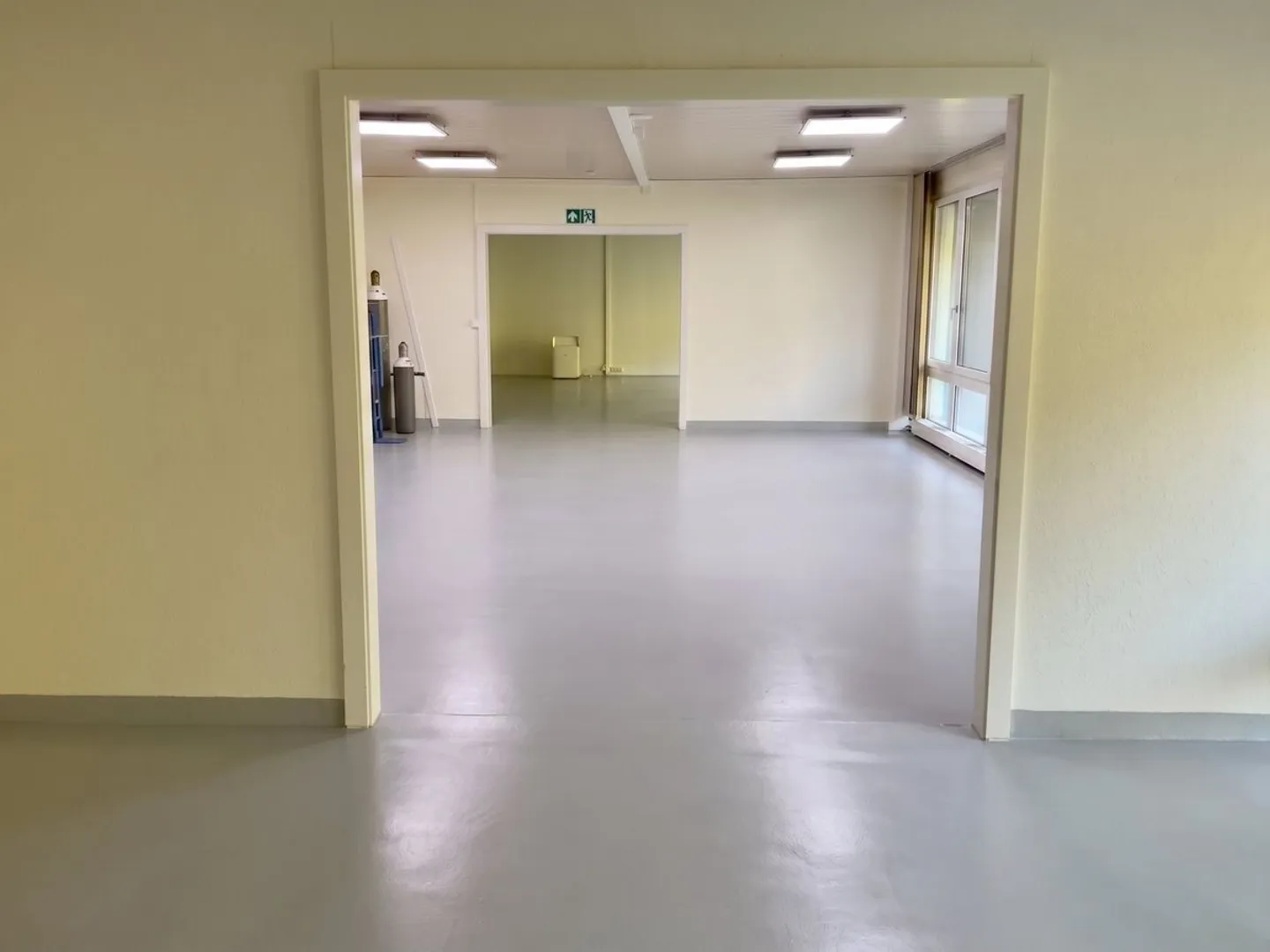 Spazi commerciali attraenti tra Zurigo e Zug - utilizzo flessibile - Foto 5 di 6