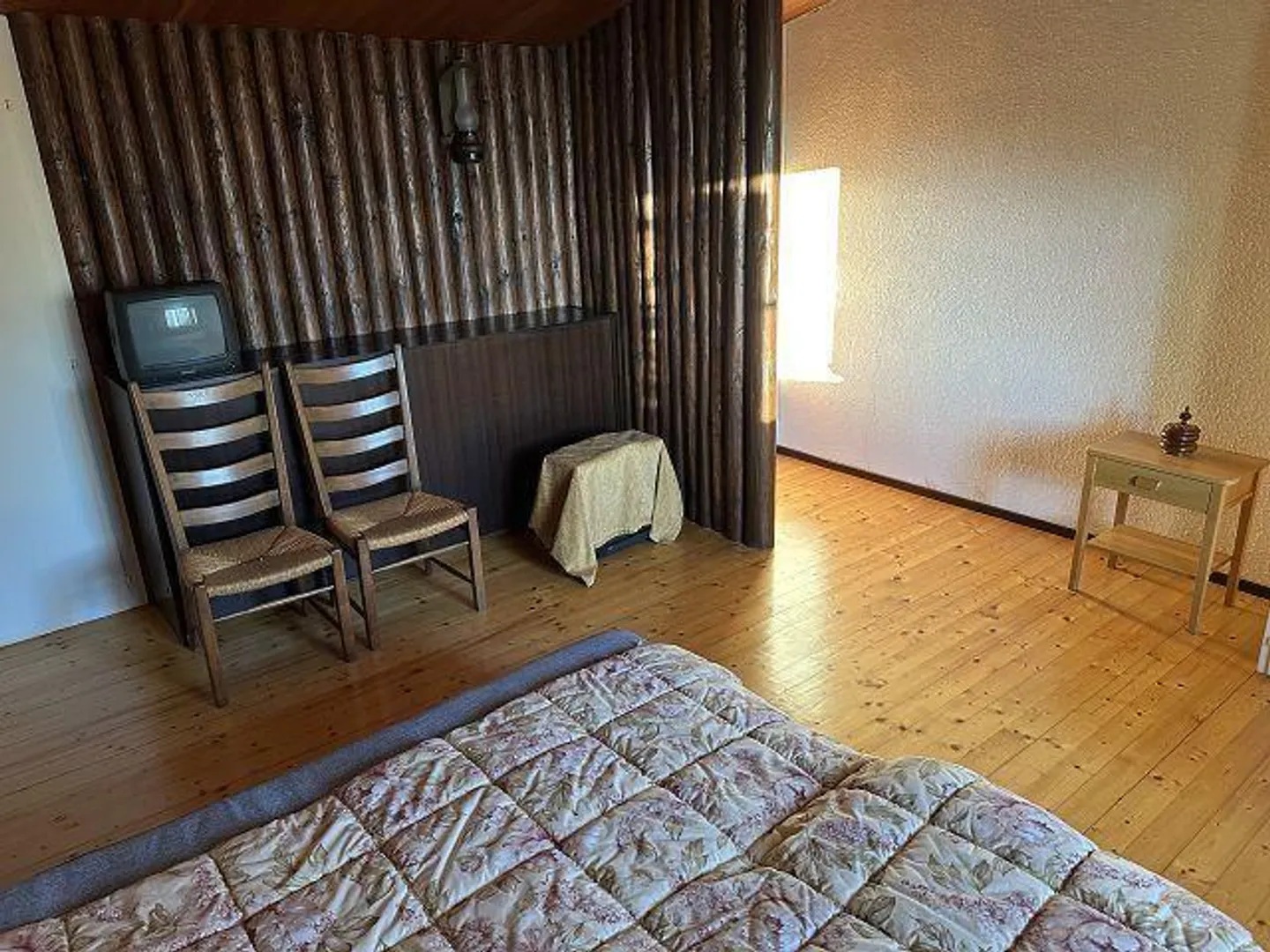 4-Room Village House with Garden in a Very Quiet, Sunny Location - Photo 15 of 33