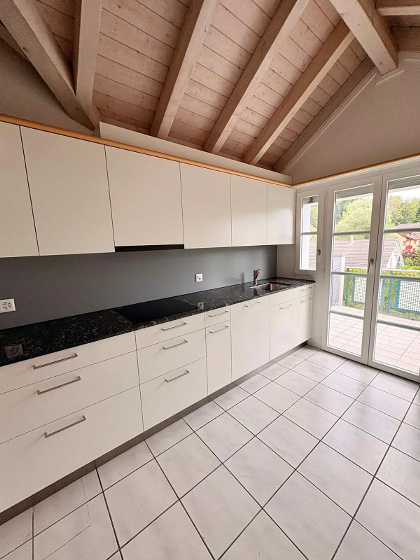 Spacious living with comfort - 128 m² of living space in the heart of Inwil - Photo 7 of 13