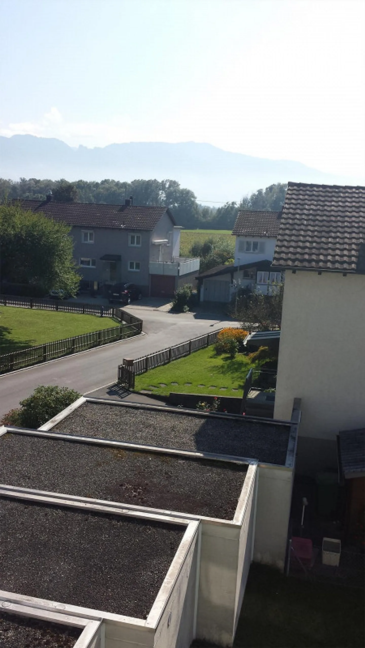 Appartement lumineux de 1,5 pièce avec grand balcon et vue - Photo 11 sur 13