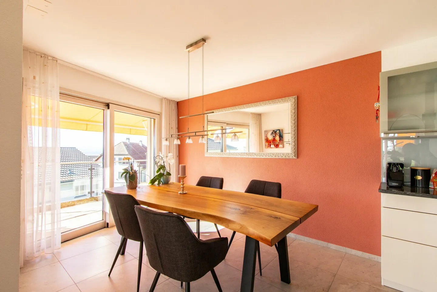 Appartement de 4,5 pièces Qualité de vie au plus haut niveau - Photo 6 sur 17