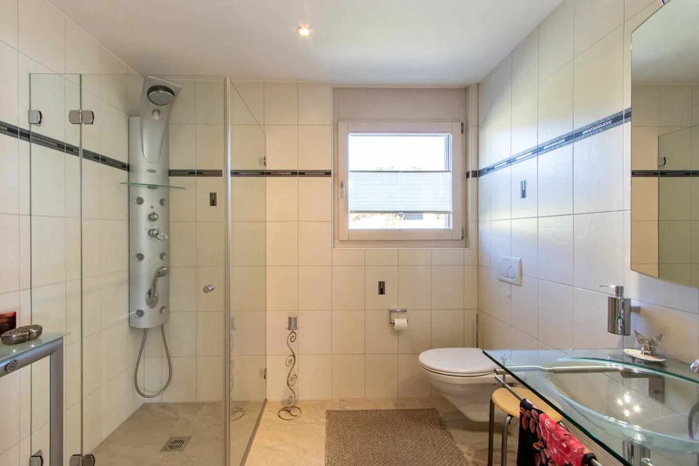 Appartement de 4,5 pièces Qualité de vie au plus haut niveau - Photo 14 sur 17