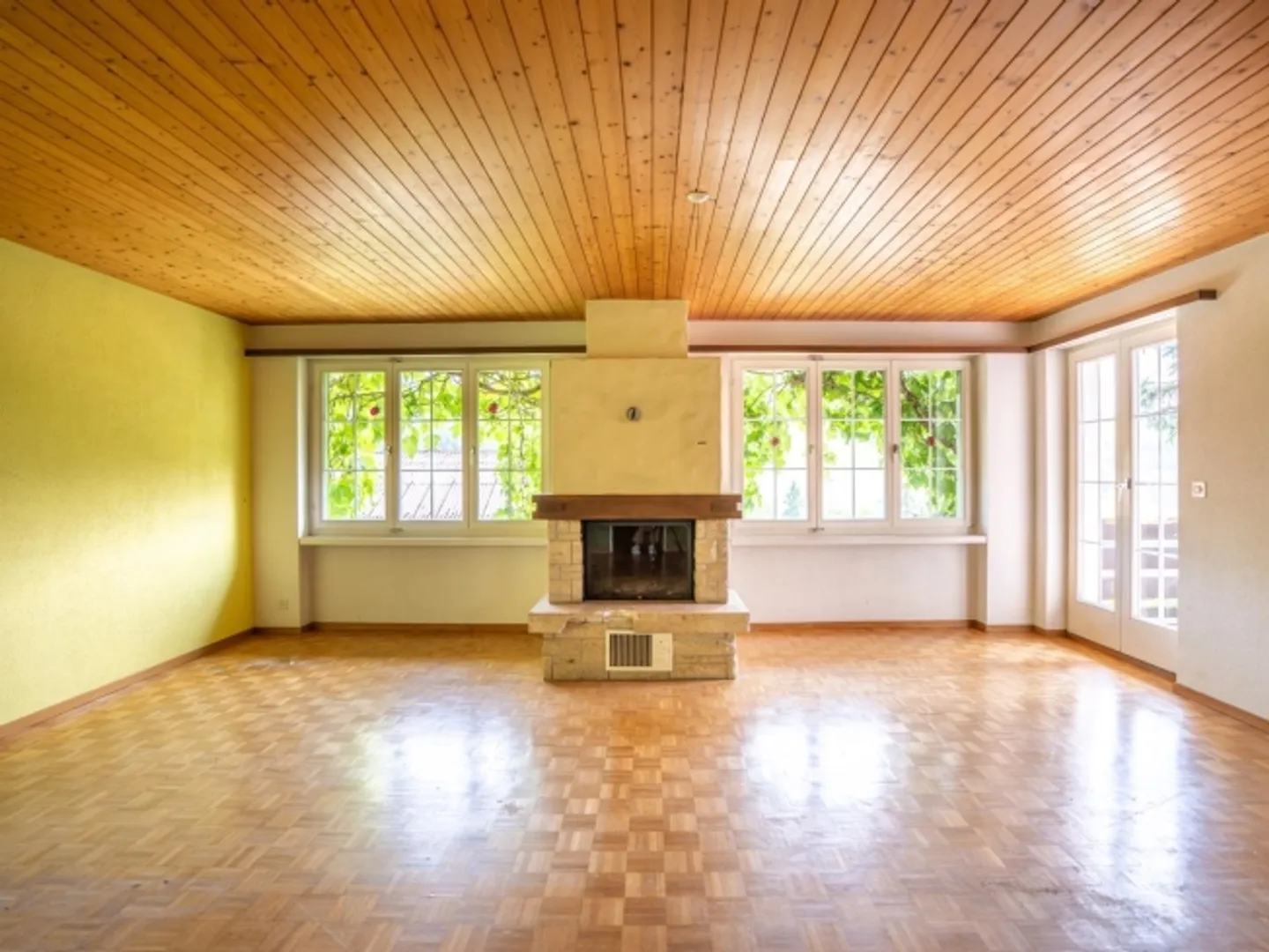 Sonniges Einfamilienhaus im Grünen - Foto 5 von 8