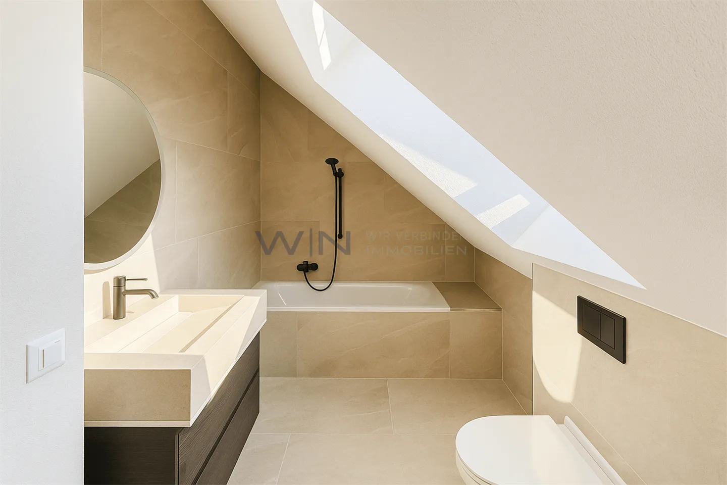 Fantastic Generational House - Photo 11 of 13