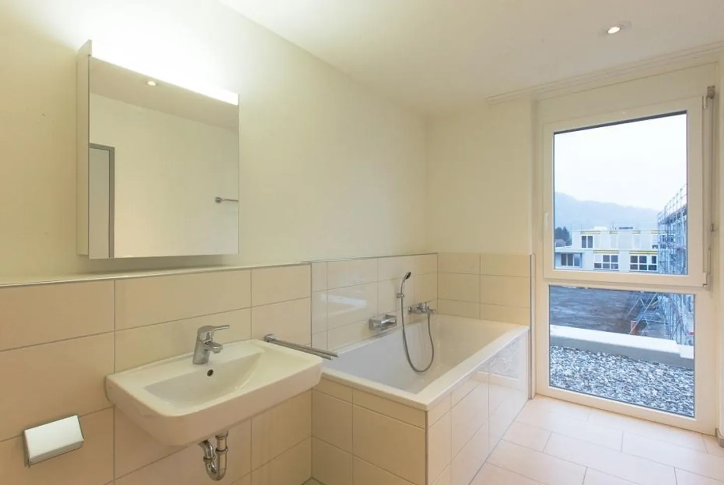 Geräumige Attika-Wohnung - Foto 4 von 7