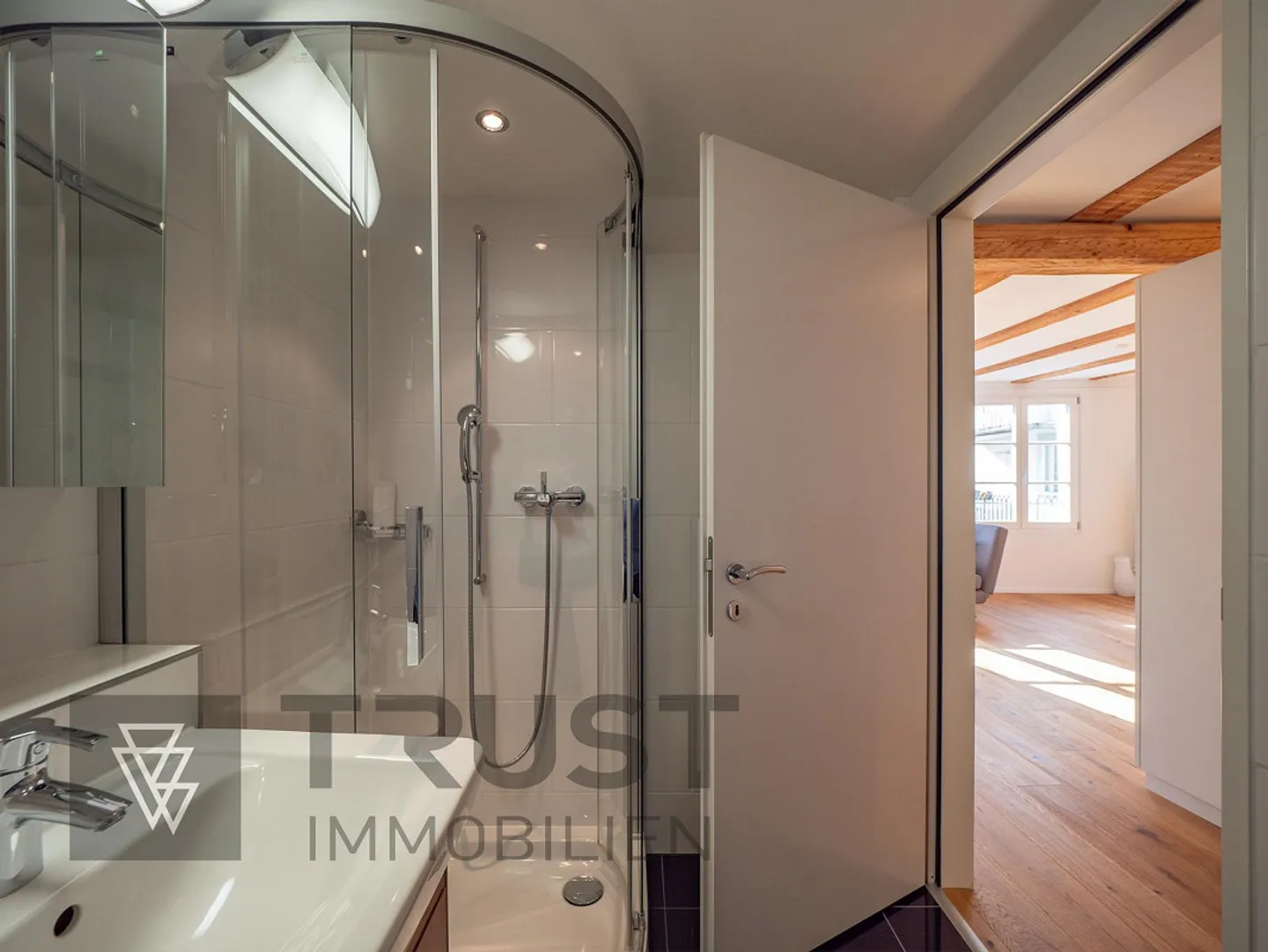 Two-family house in a central location. - Photo 9 of 13