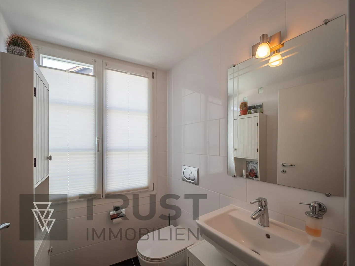 Two-family house in a central location. - Photo 13 of 13