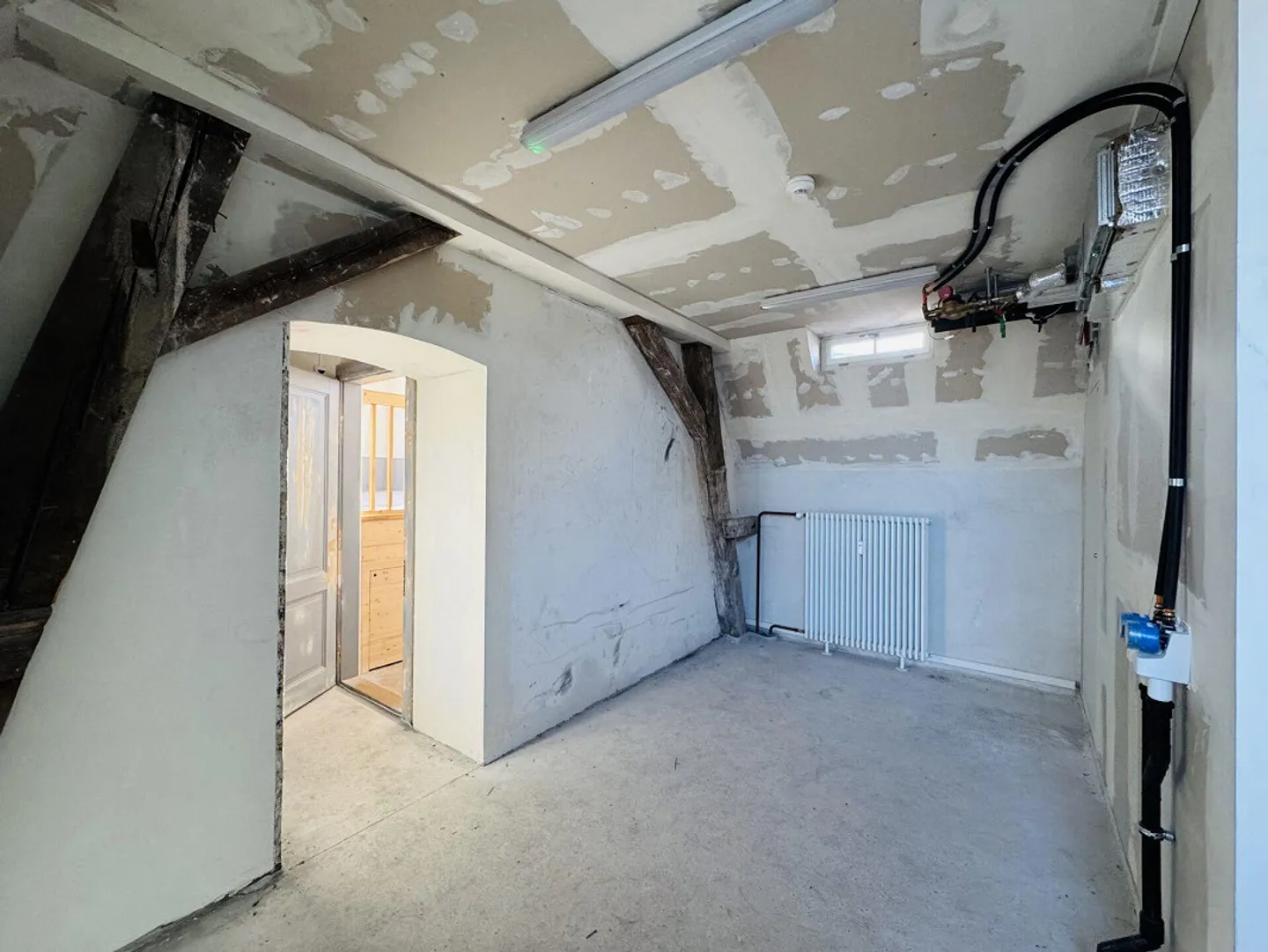 Bureau unique et entièrement aménagé à la gare de Bâle SBB - Photo 4 sur 8