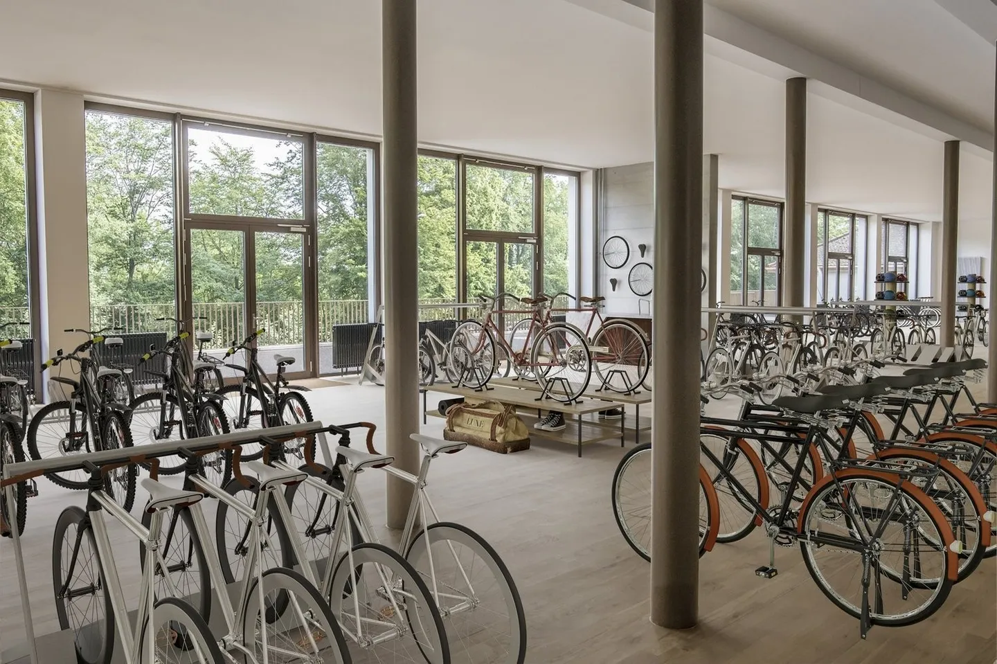 High-quality developed commercial spaces - Photo 1 of 8