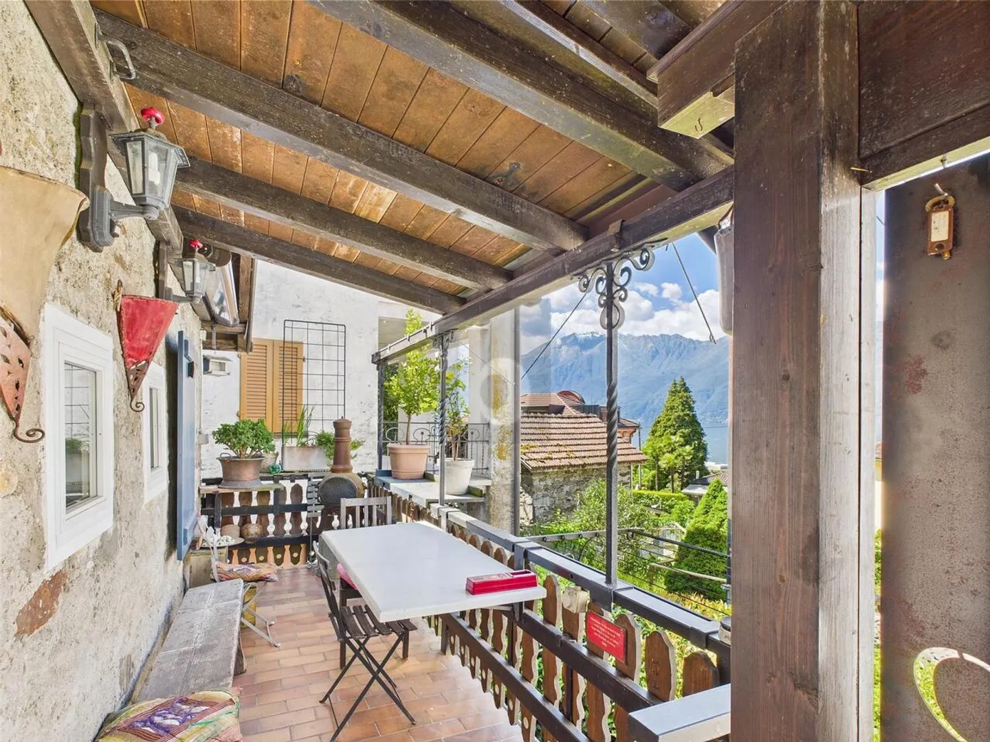 ACCOGLIENTE E TRANQUILLA CON VISTA LAGO - Foto 3 di 5