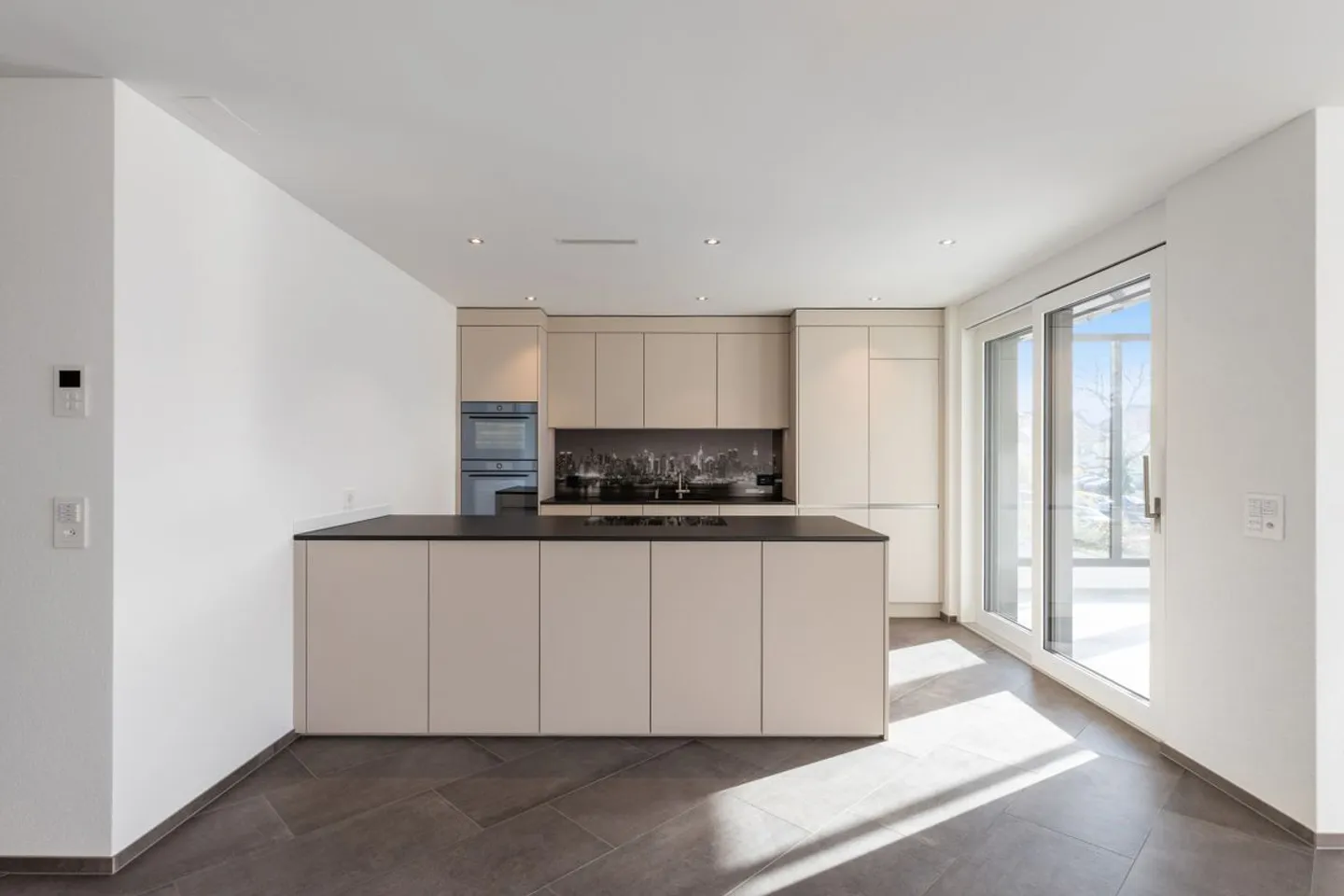 JURA VIEW - Architektur, Technik und Wohnqualität auf höchstem Niveau - Photo 10 of 11