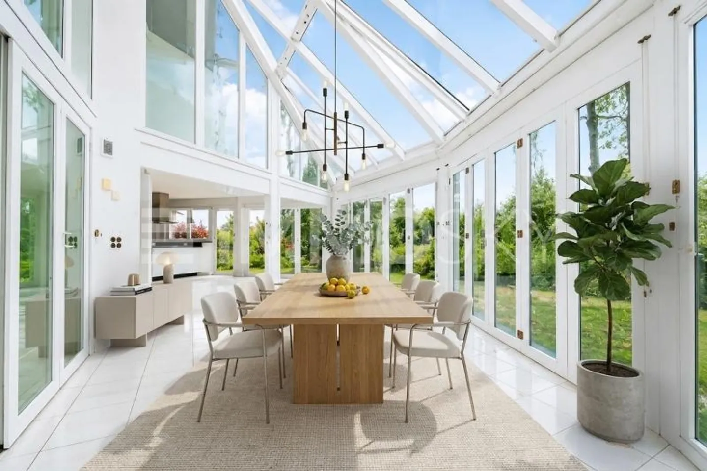 Exklusives Wohnen an der Alten Aare mit Wintergarten und Indoor-Pool - Foto 3 di 5