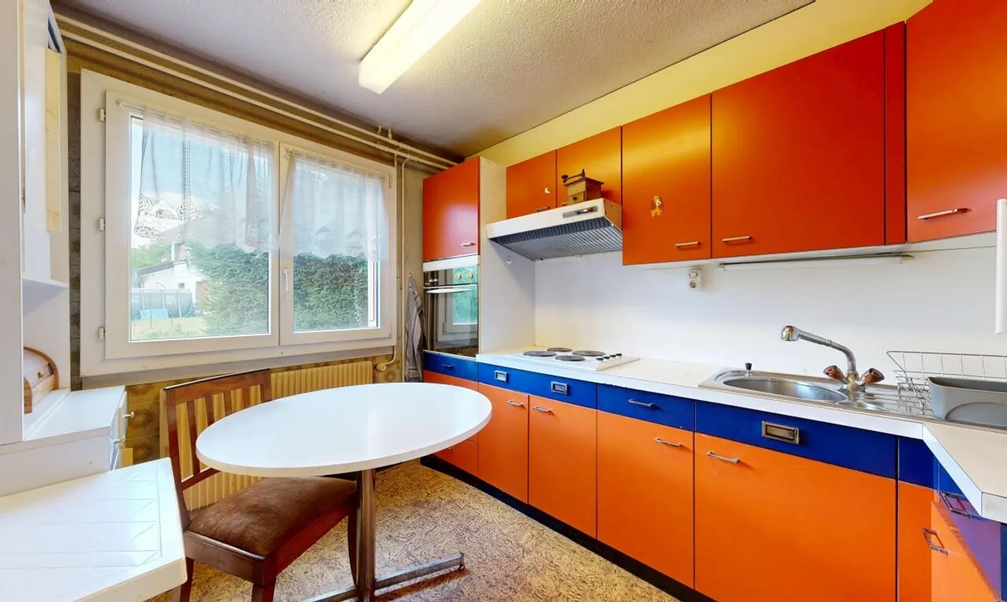 Exclusif : Petite maison de 3 pièces à rénover - Photo 4 sur 11