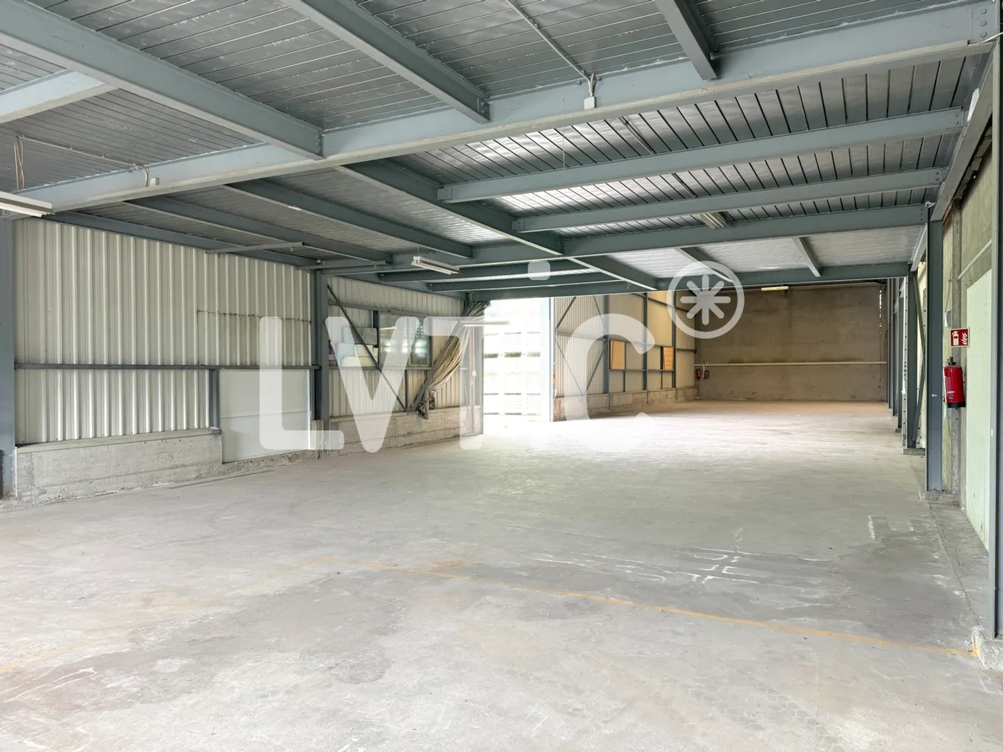 440 m2 Lager zu vermieten in Charrat - Foto 2 von 12