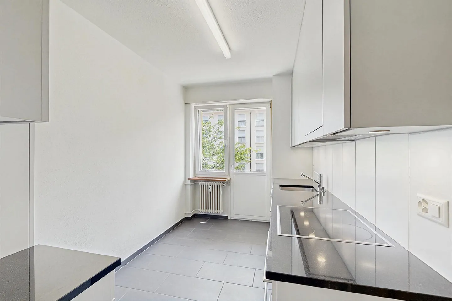 Living near the Rhine - Photo 2 of 9