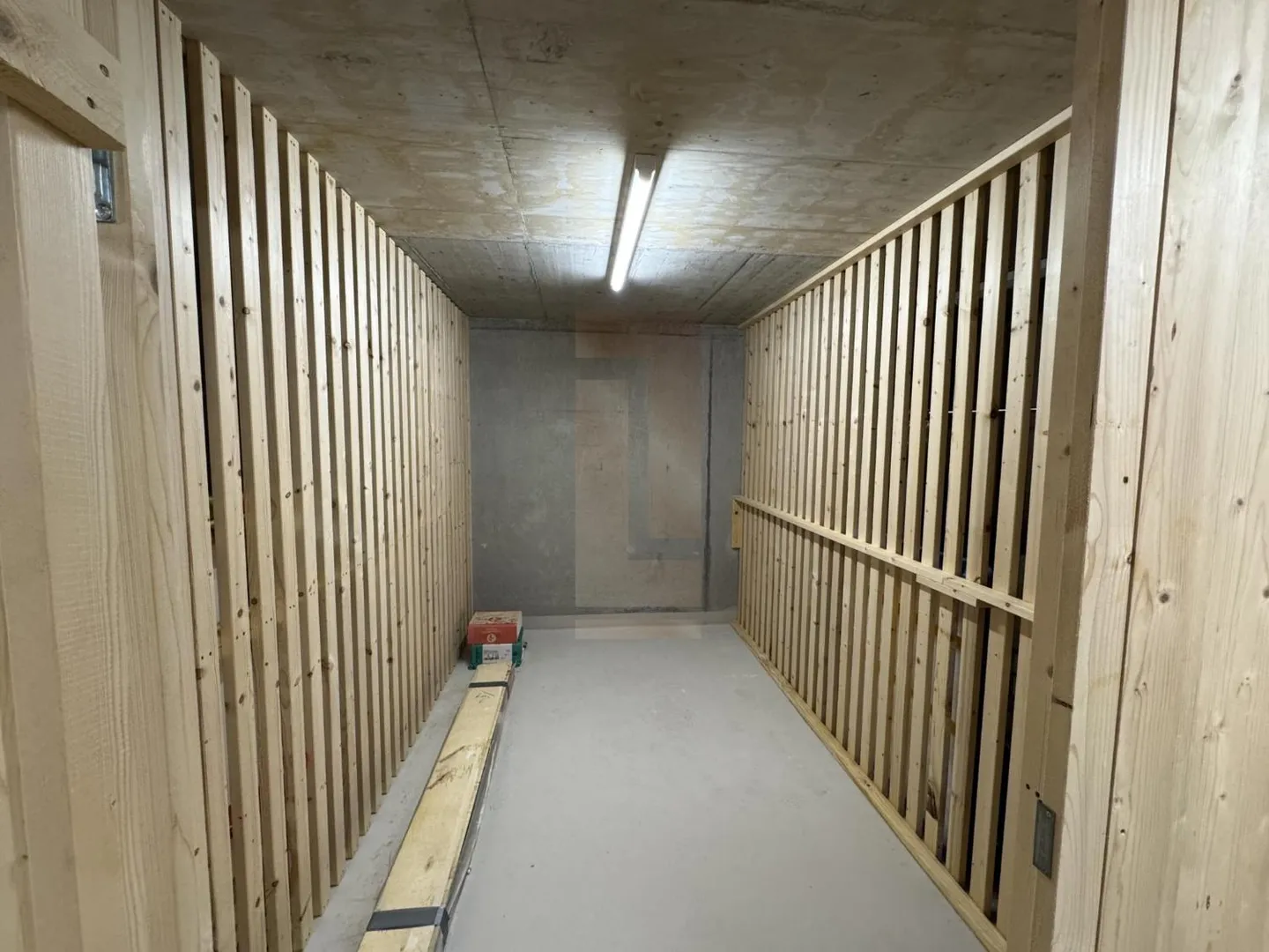 Elegant Furnished Studio - Photo 6 of 9