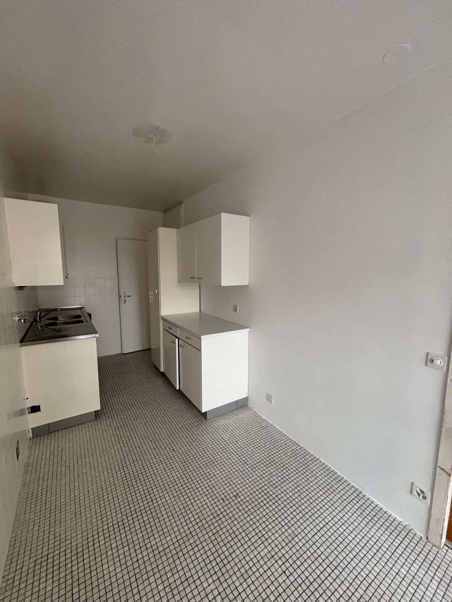 Appartement à louer - Photo 2 sur 5