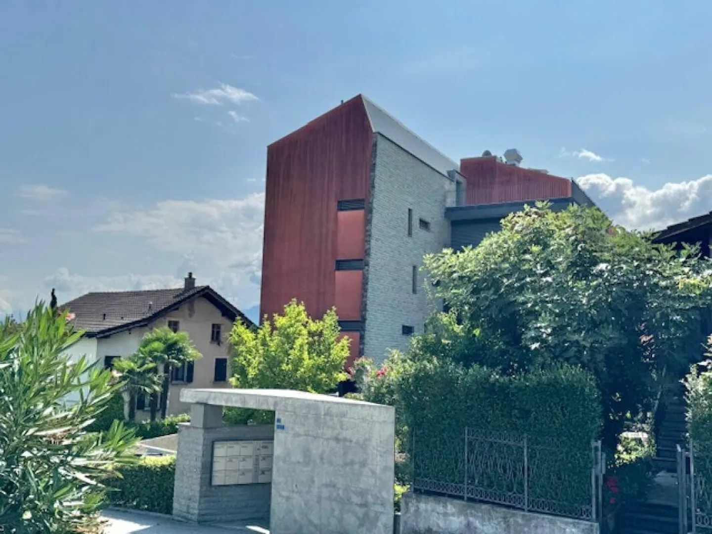 FOR SALE IN THE CENTER OF LOSONE - MODERN DUPLEX ATTIC WITH 5.5 ROOMS - Photo 2 of 27