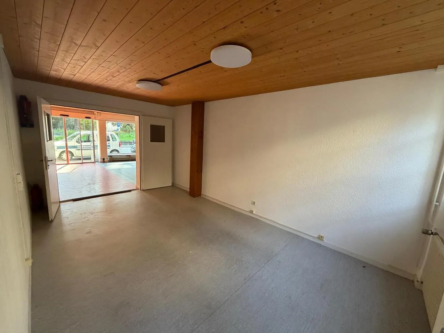 Attractive commercial spaces 116 m² in a central location in Burgdorf - Photo 5 of 9