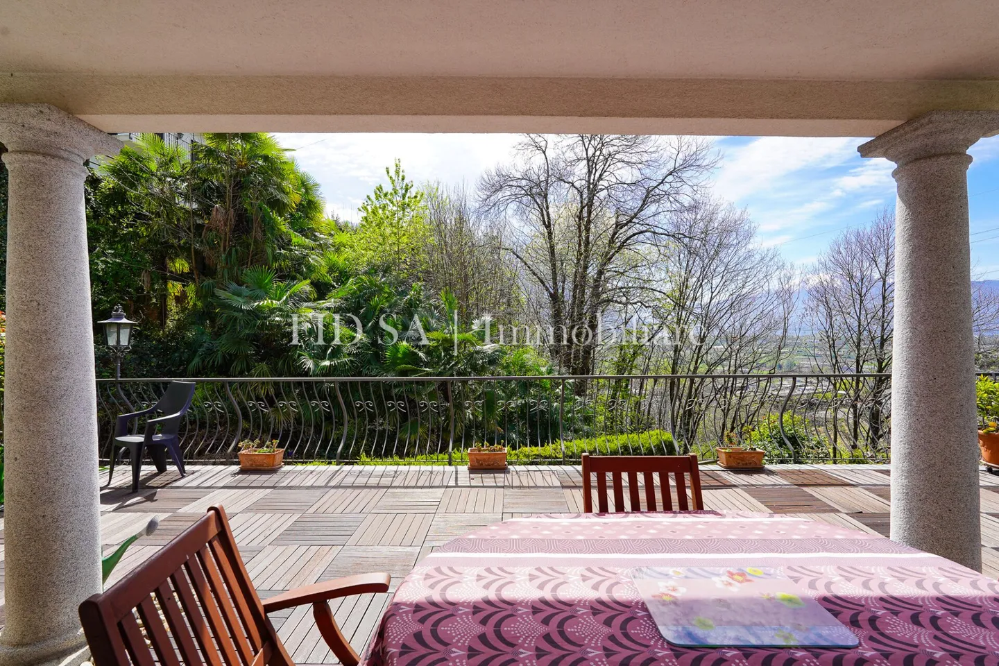 Casa unifamiliare in una splendida posizione collinare - Natura, Sole e Privacy - Foto 3 di 14