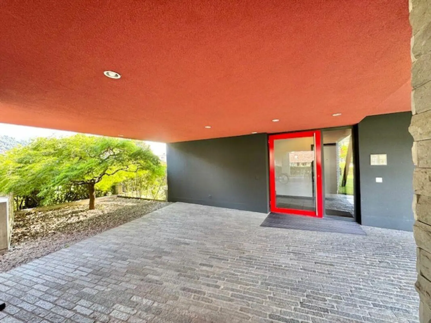FOR SALE IN THE CENTER OF LOSONE - MODERN DUPLEX ATTIC WITH 5.5 ROOMS - Photo 5 of 27