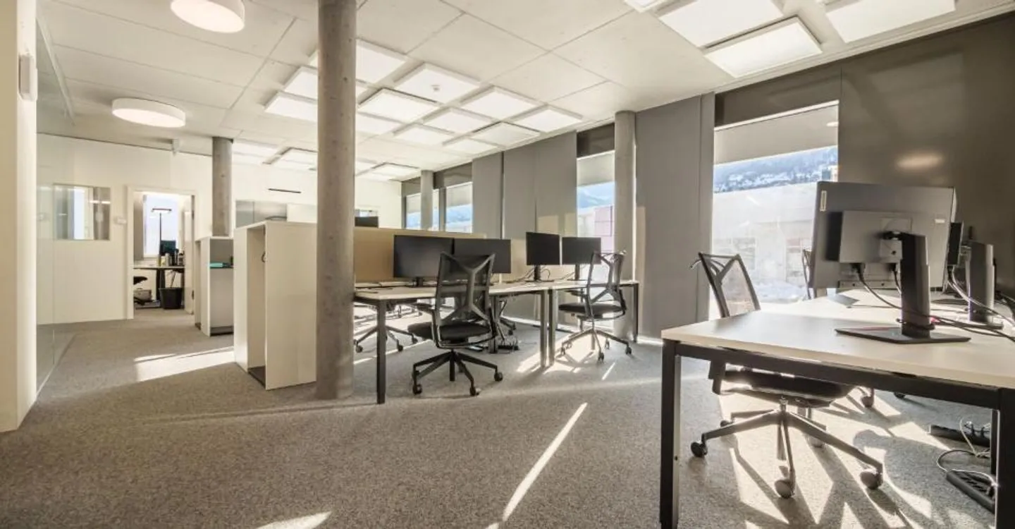 State-of-the-art commercial complex in Visp - Your success starts here! - Photo 5 of 12