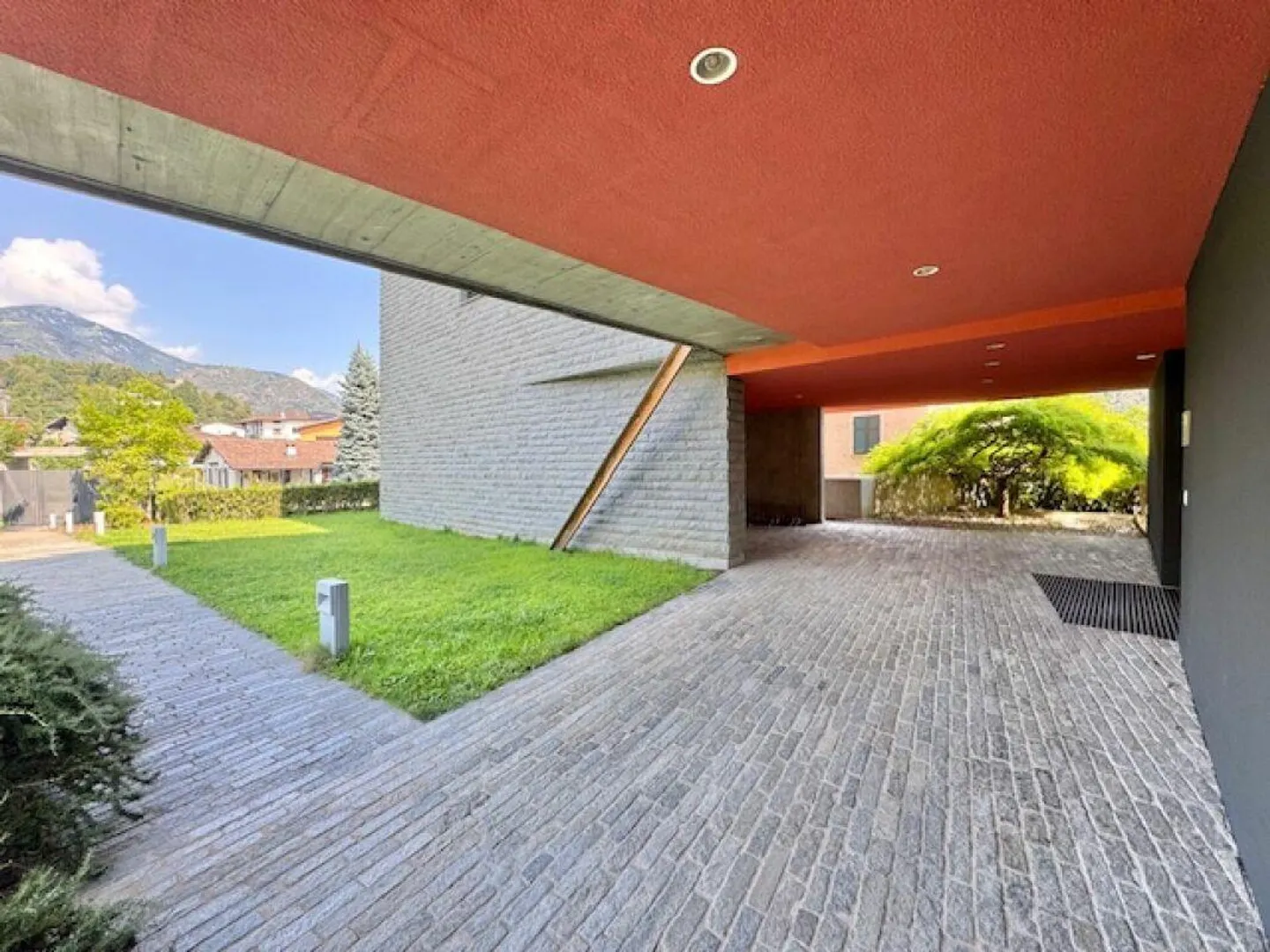 FOR SALE IN THE CENTER OF LOSONE - MODERN DUPLEX ATTIC WITH 5.5 ROOMS - Photo 6 of 27