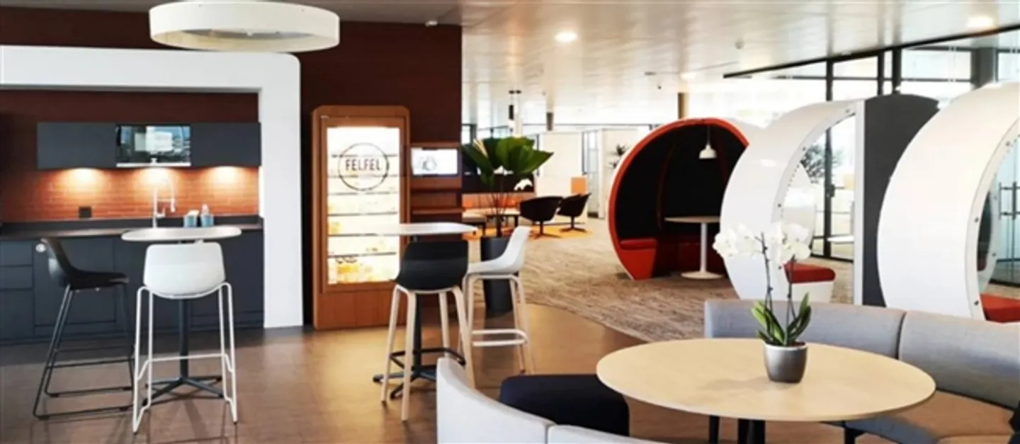 Administrative Areas within a Business Center - Photo 4 of 6