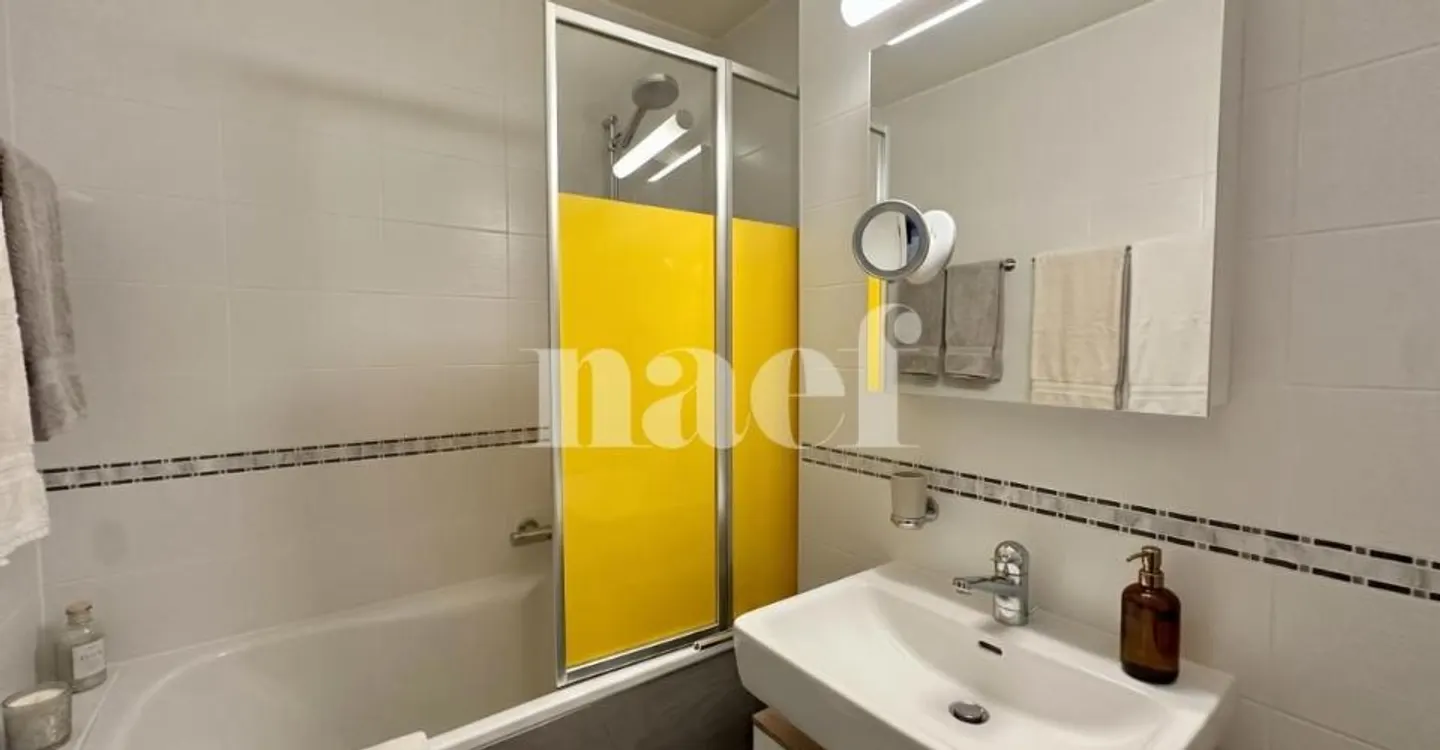 Bel appartement lumineux 5 pièces - Photo 9 sur 11