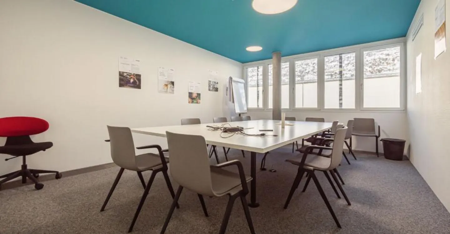 State-of-the-art commercial complex in Visp - Your success starts here! - Photo 8 of 12