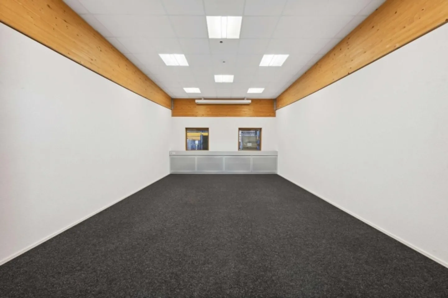 «Helle Büroräumlichkeiten zu vermieten» - Foto 5 von 10