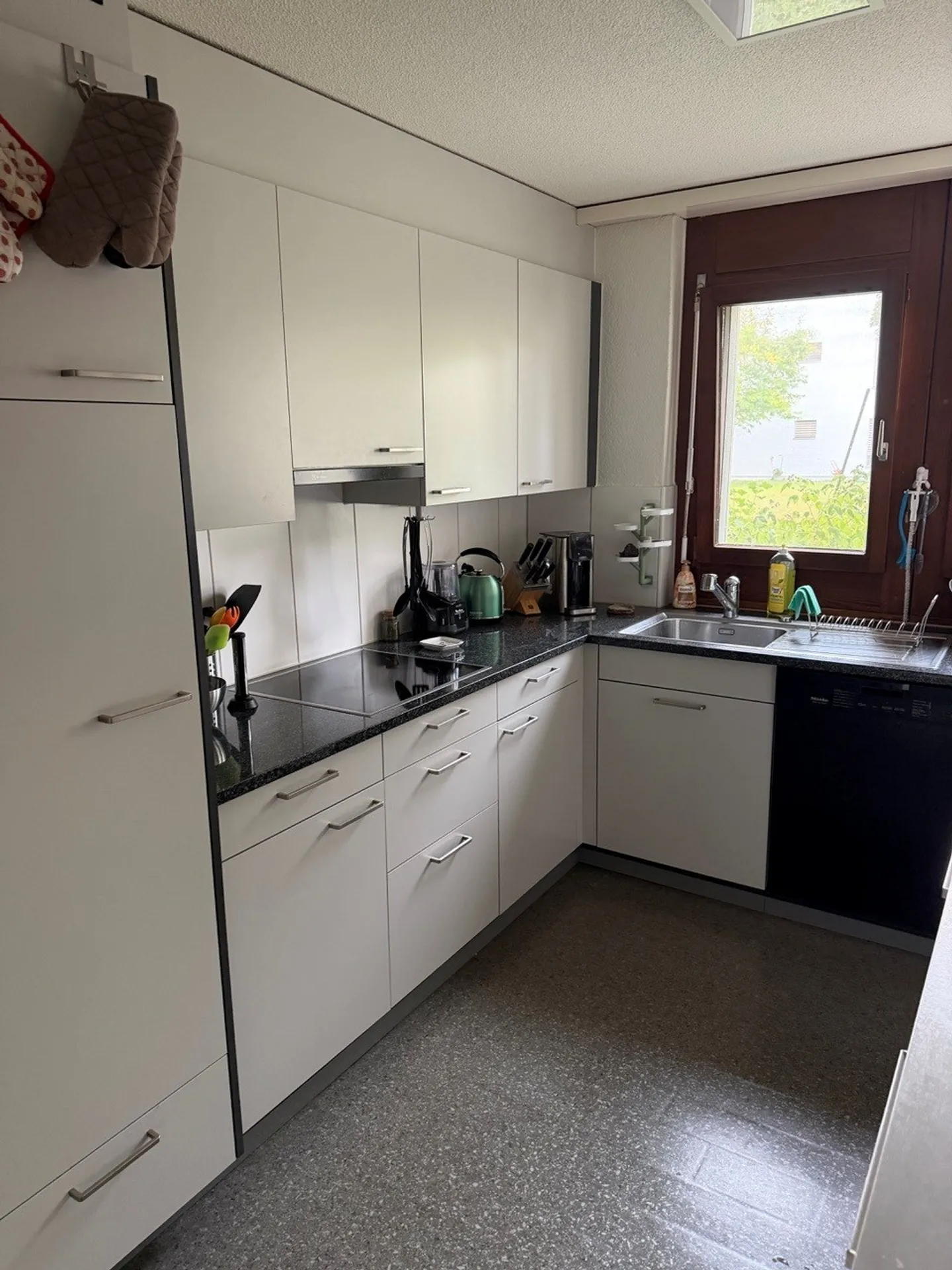 Appartamento familiare di 5,5 stanze con terrazza giardino a Zuchwil - Foto 3 di 12