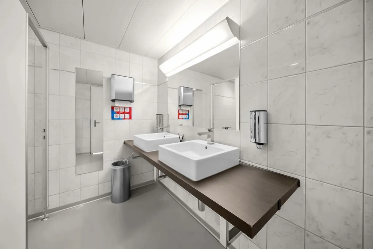 Spazio ufficio attraente in una posizione centrale a Basilea - Foto 11 di 12