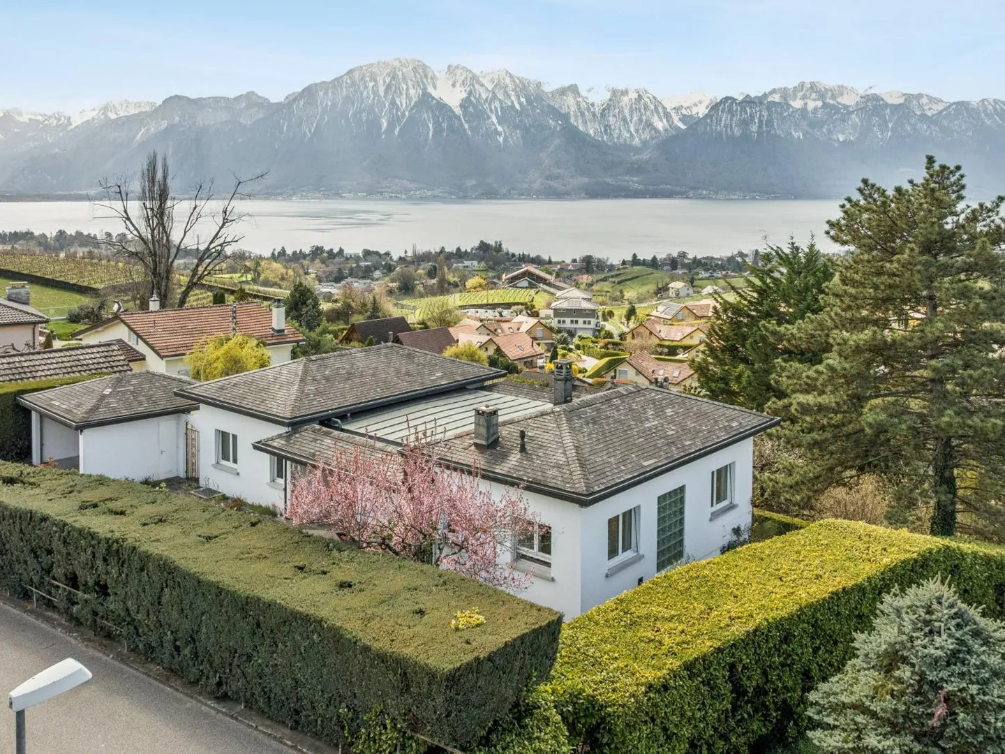 7,5-Zimmer-Haus - Foto 1 von 13