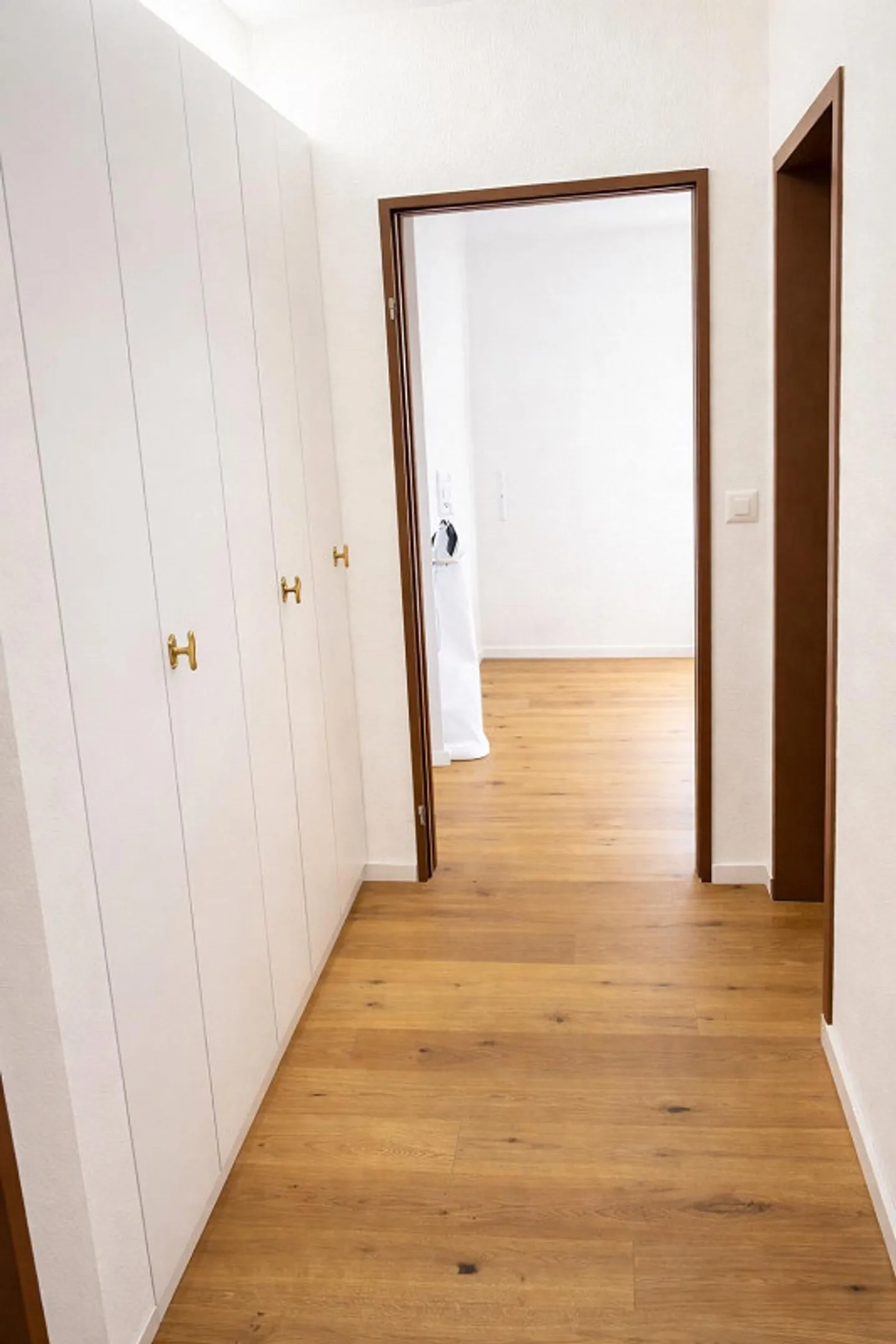 Appartement en terrasse spacieux de 4,5 pièces avec vue et beaucoup de soleil - Photo 10 sur 11