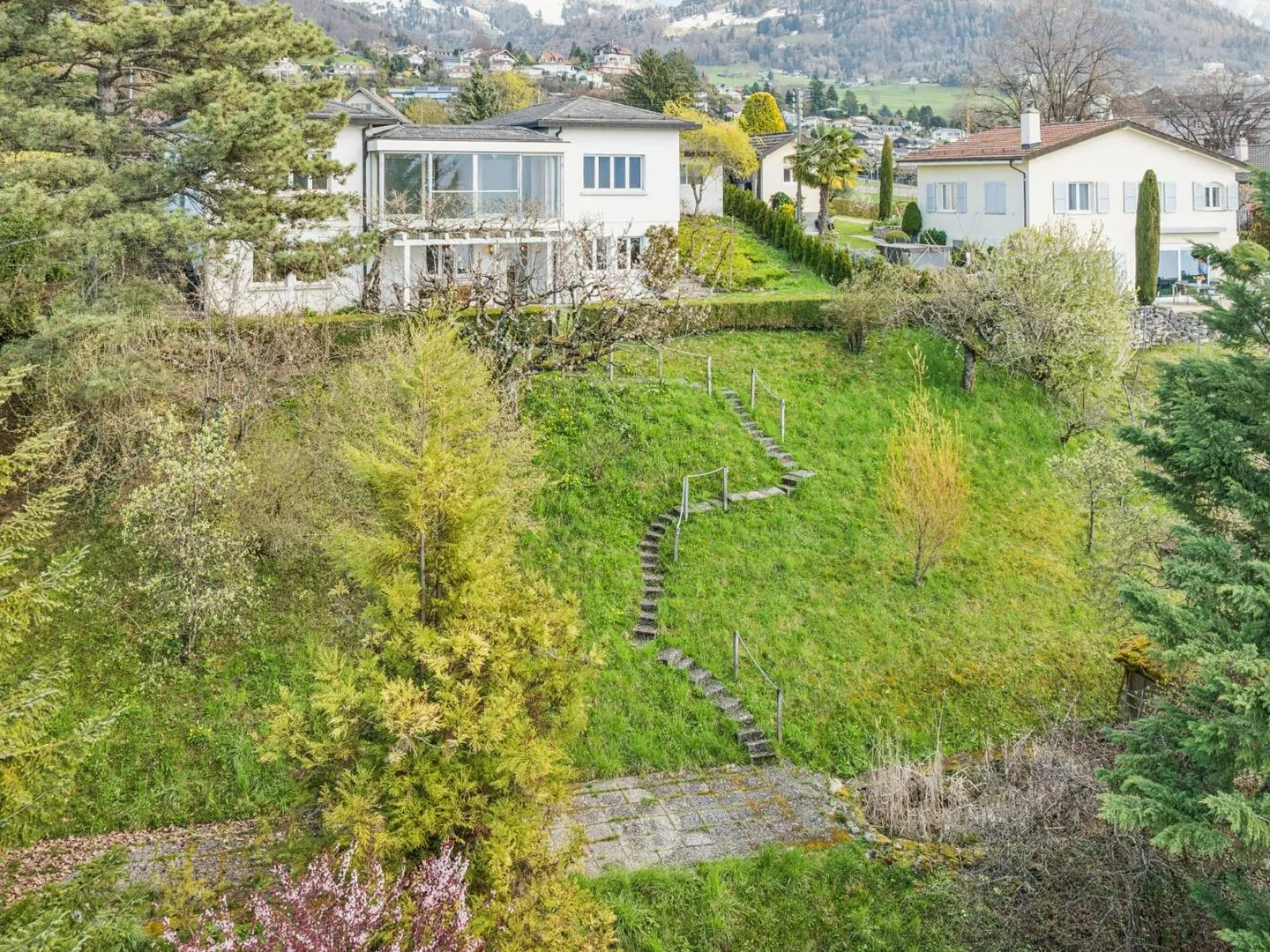 7,5-Zimmer-Haus - Foto 4 von 13