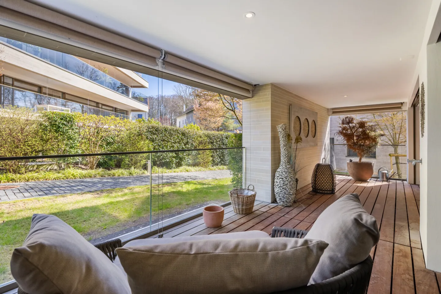 Herrliberg: Luxury and Nature in Perfect Harmony - Photo 6 of 8